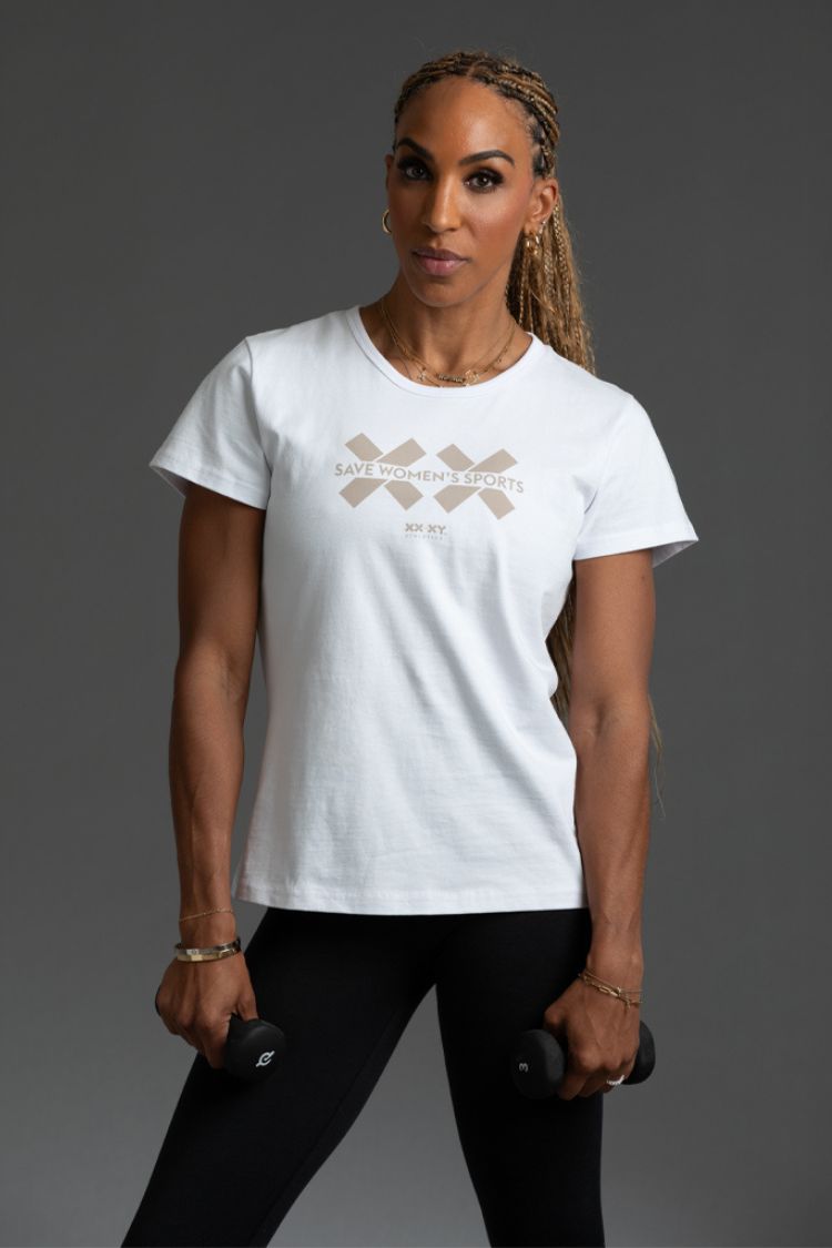 Woman wearing a white t-shirt with a Taupe logo || Taupe