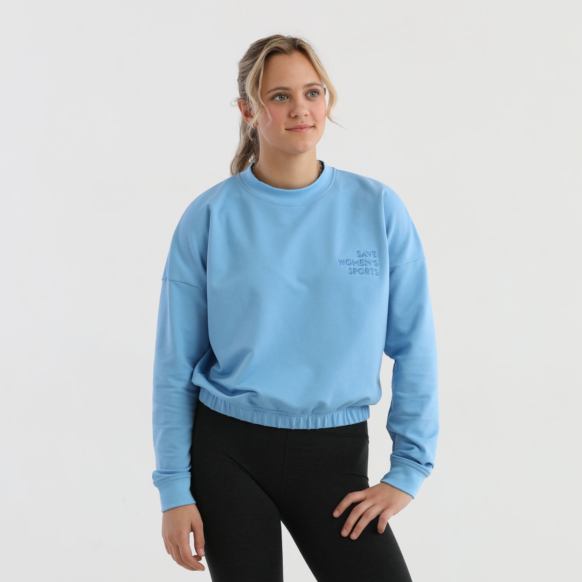 Athlete is 5'5" and is wearing size XS