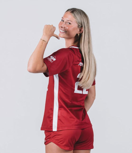 Ainsley Erzen