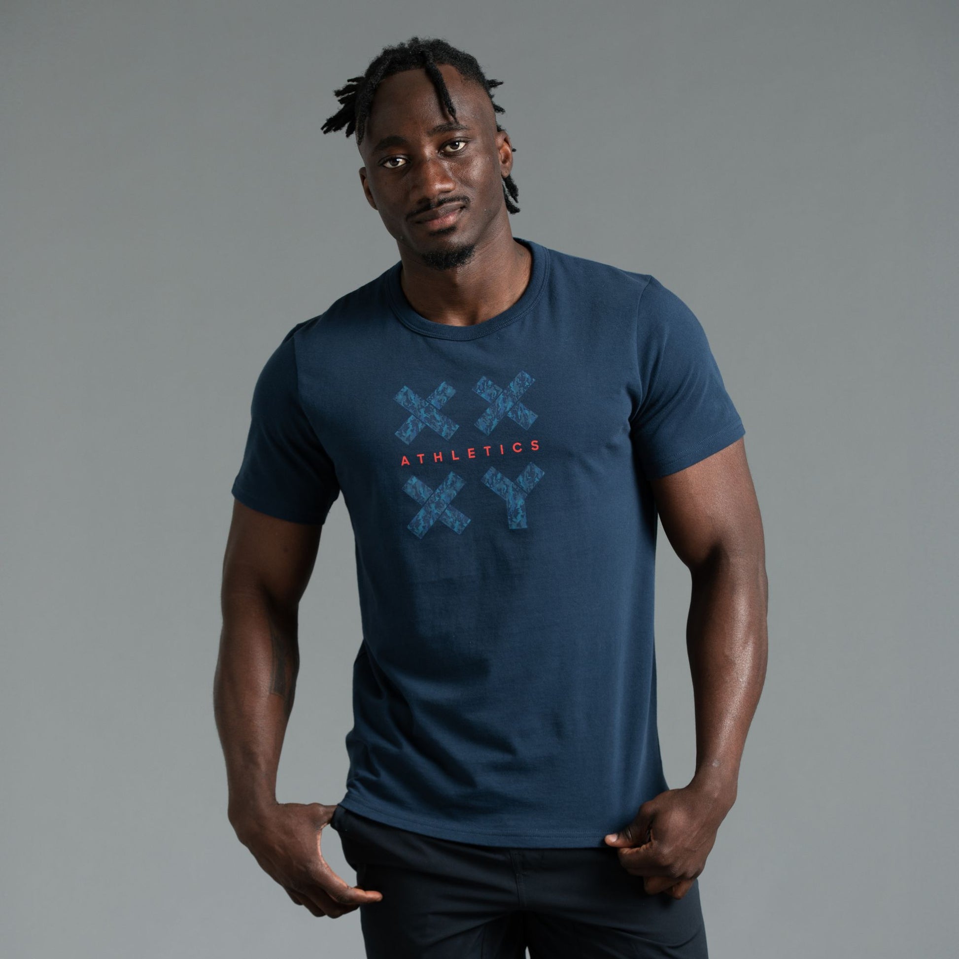 Athlete is 6'2" and is wearing size L