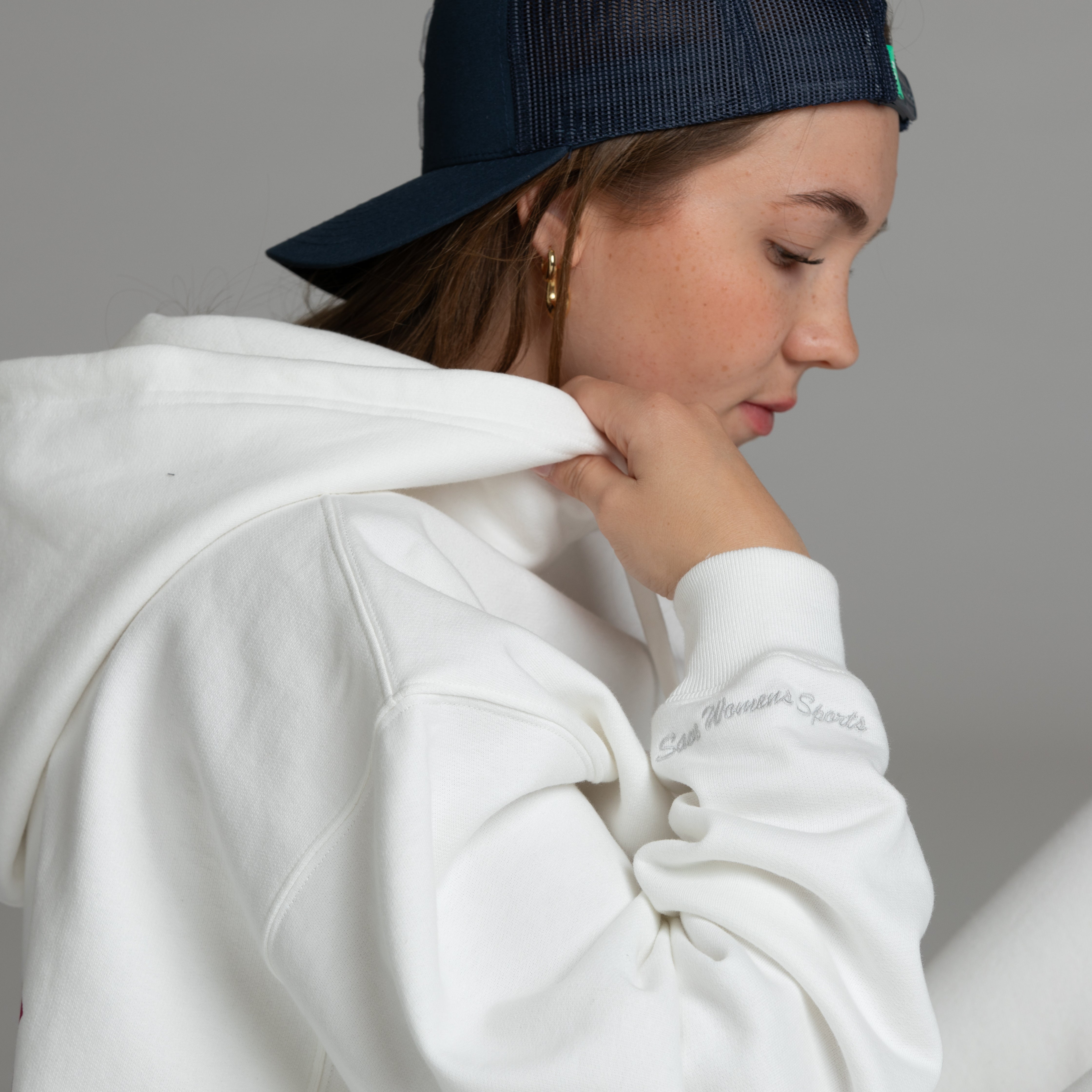 ACLENT Boyfriend graphic hoodie パーカー - メルカリ
