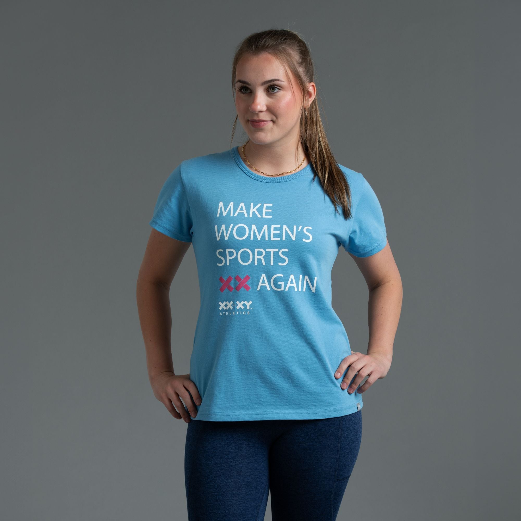 Athlete is 5'8" and is wearing size M