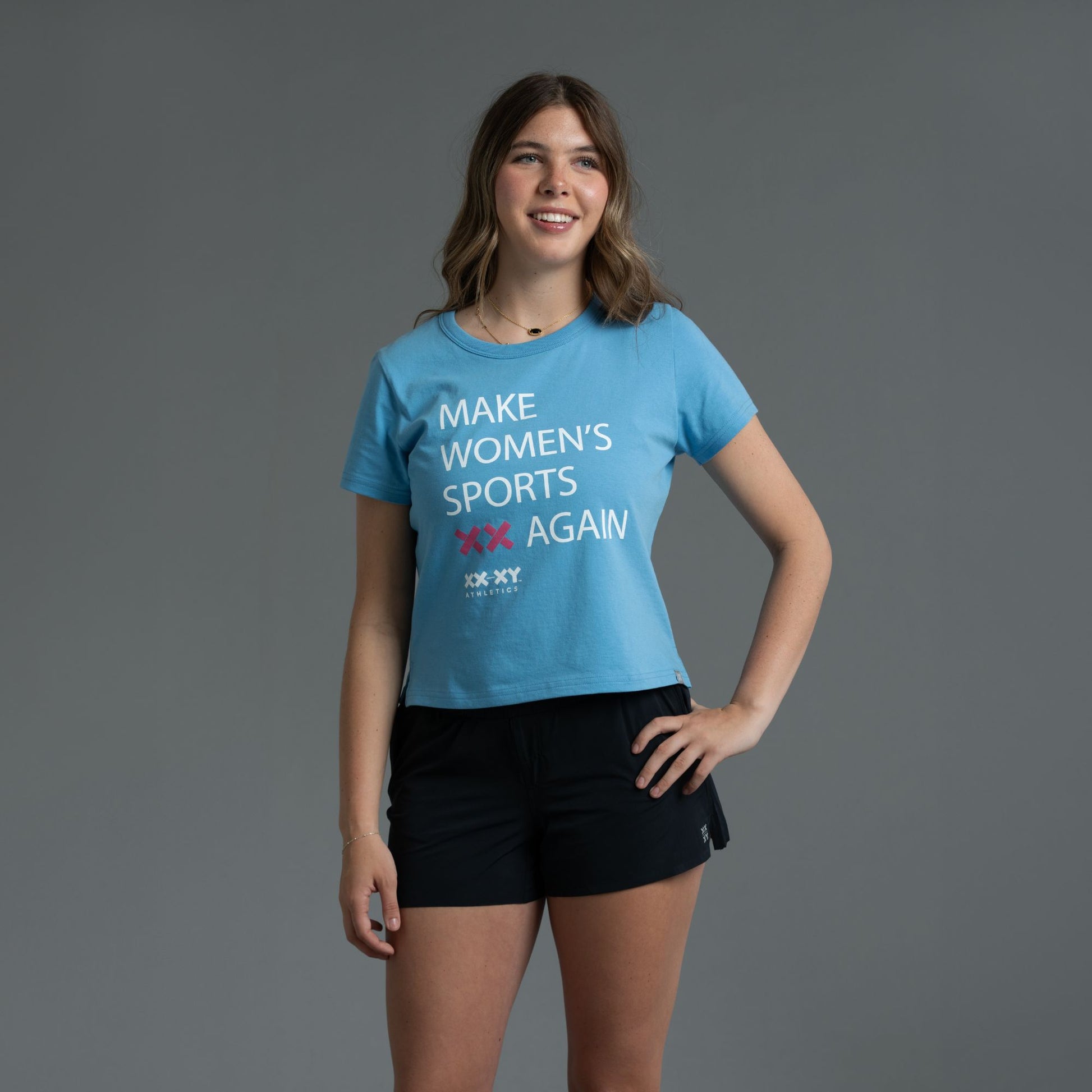 Athlete is 5'11" and is wearing size M