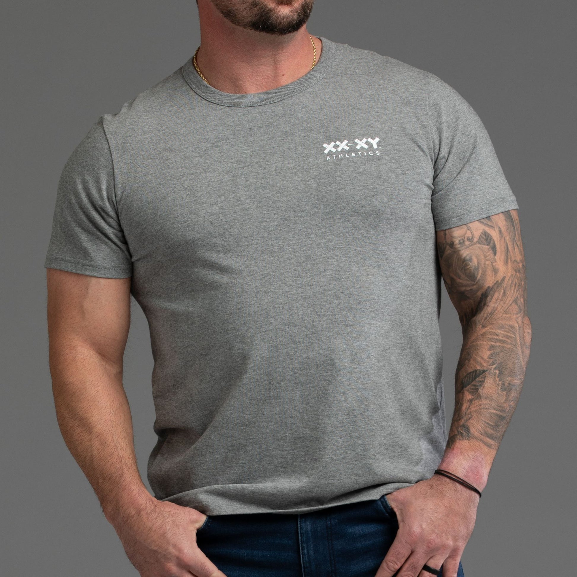 Athlete is 6'0" and is wearing size XL
