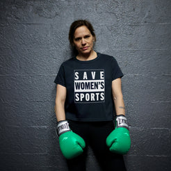 Athlete is 5'3" and is wearing size S