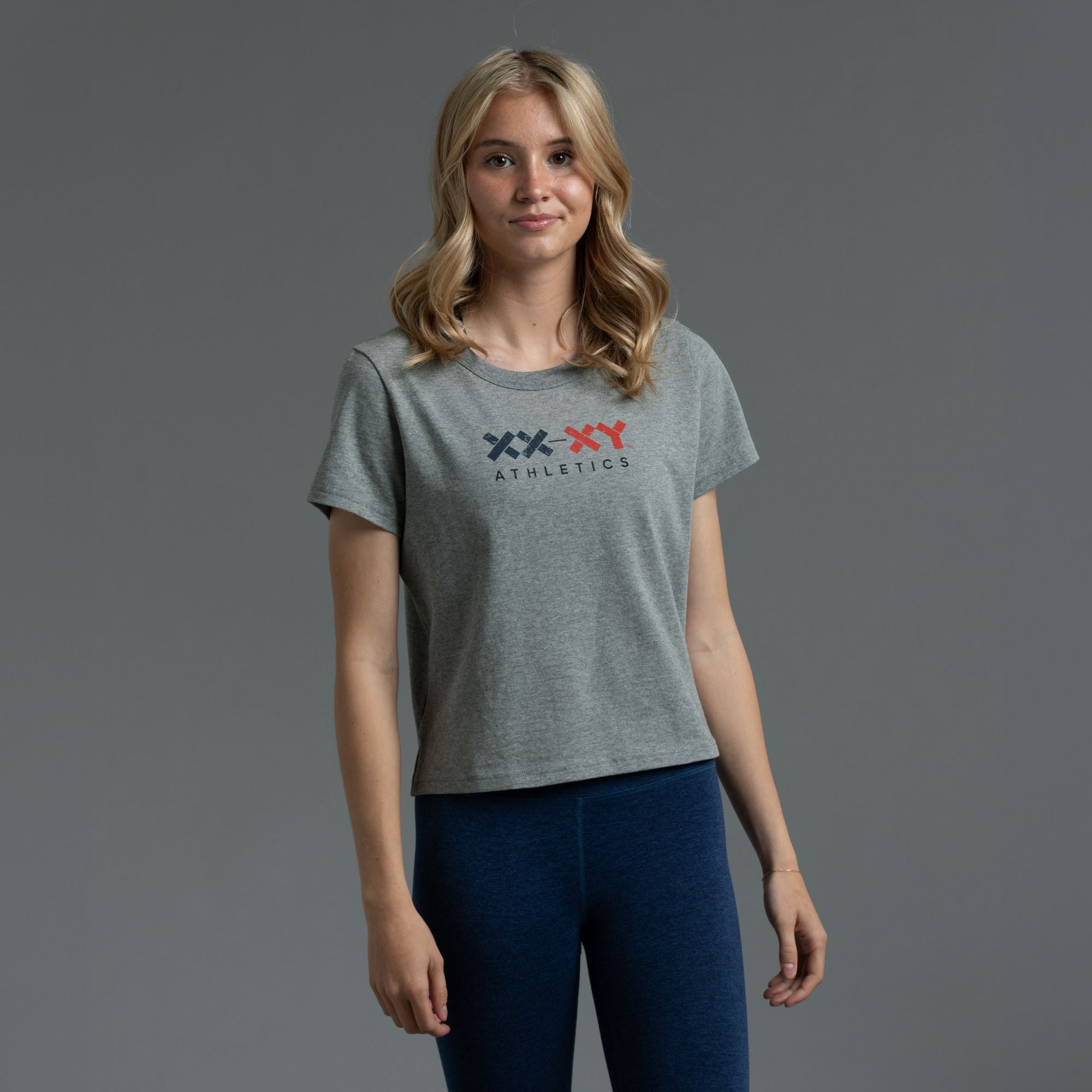 Athlete is 5'5" and is wearing size S