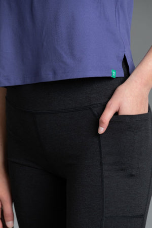 Honest Crop Tee with Logo (XX)